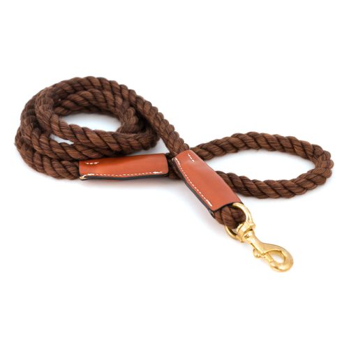 Brown leash made of natural cotton